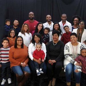 Meet your Posher, Earnest